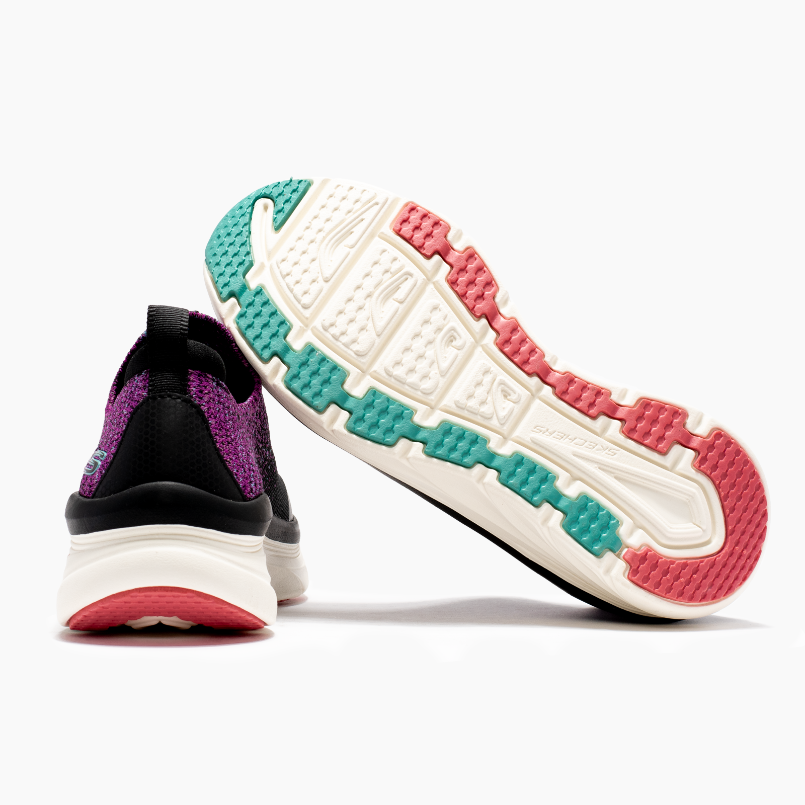 SKECHERS D´LUX WALKER 149814BKMT - MUJER