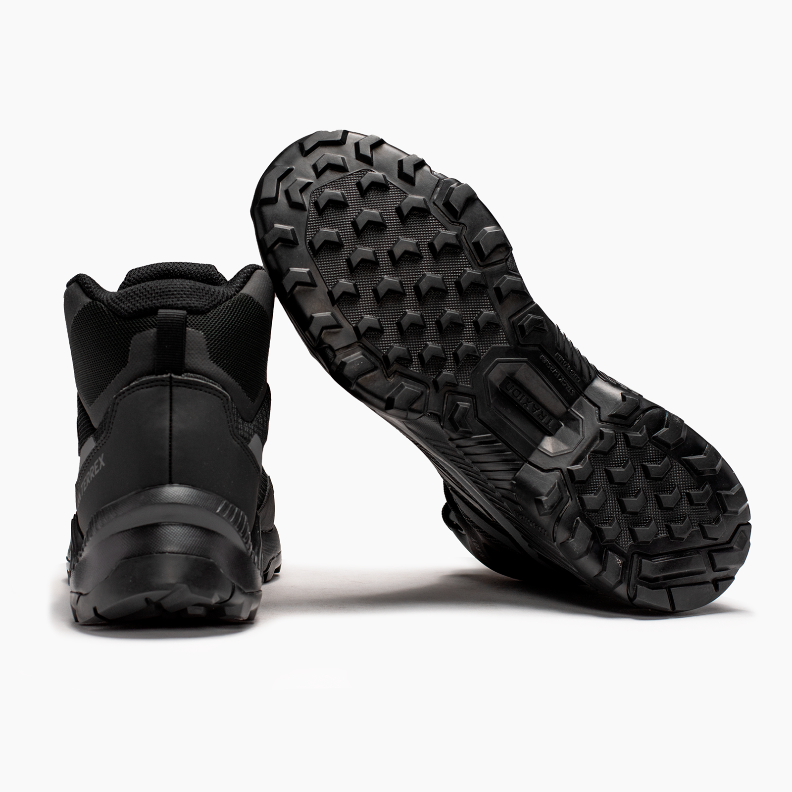 ADIDAS TERREX HP8600 - JR