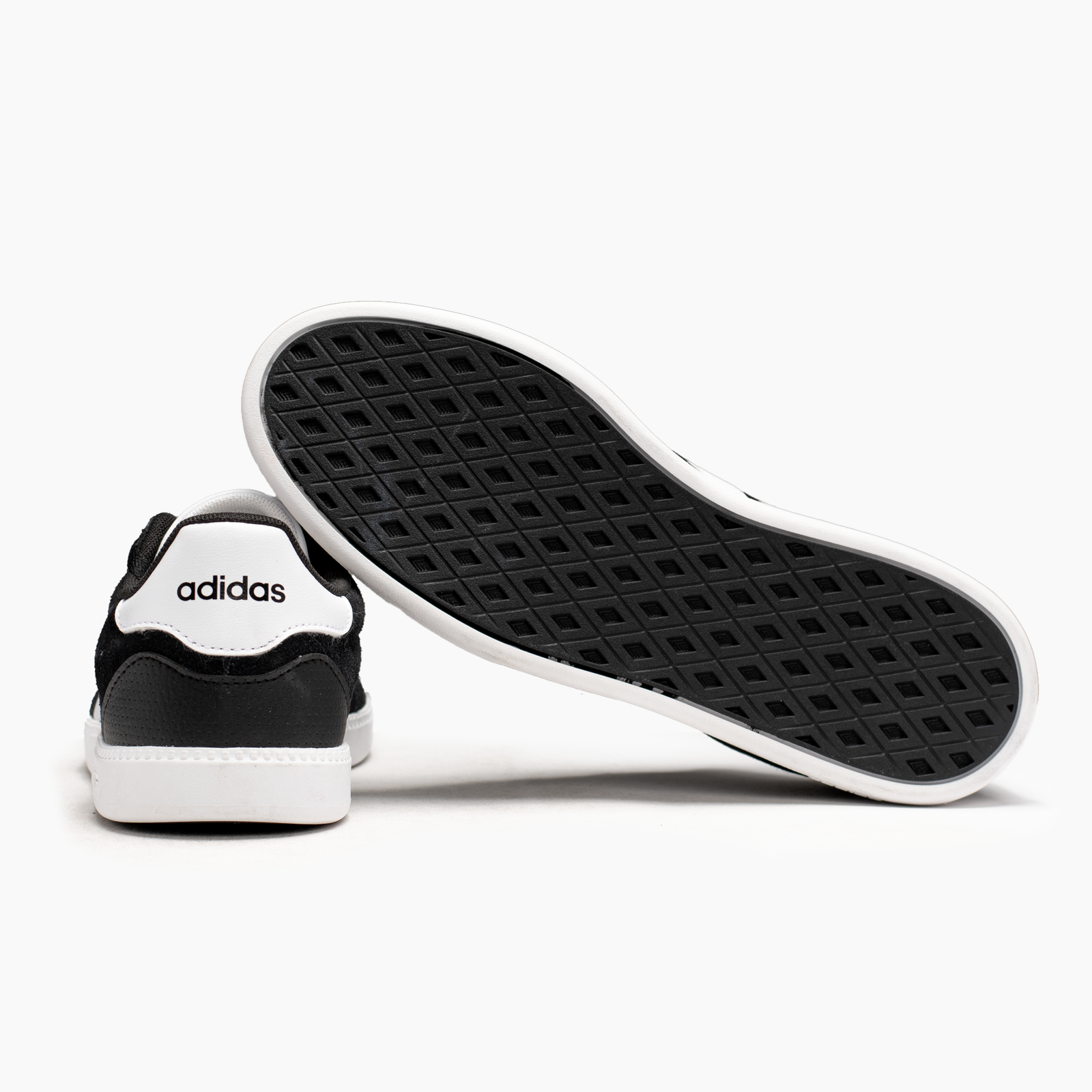 ADIDAS SLEEK IH5466 - MUJER