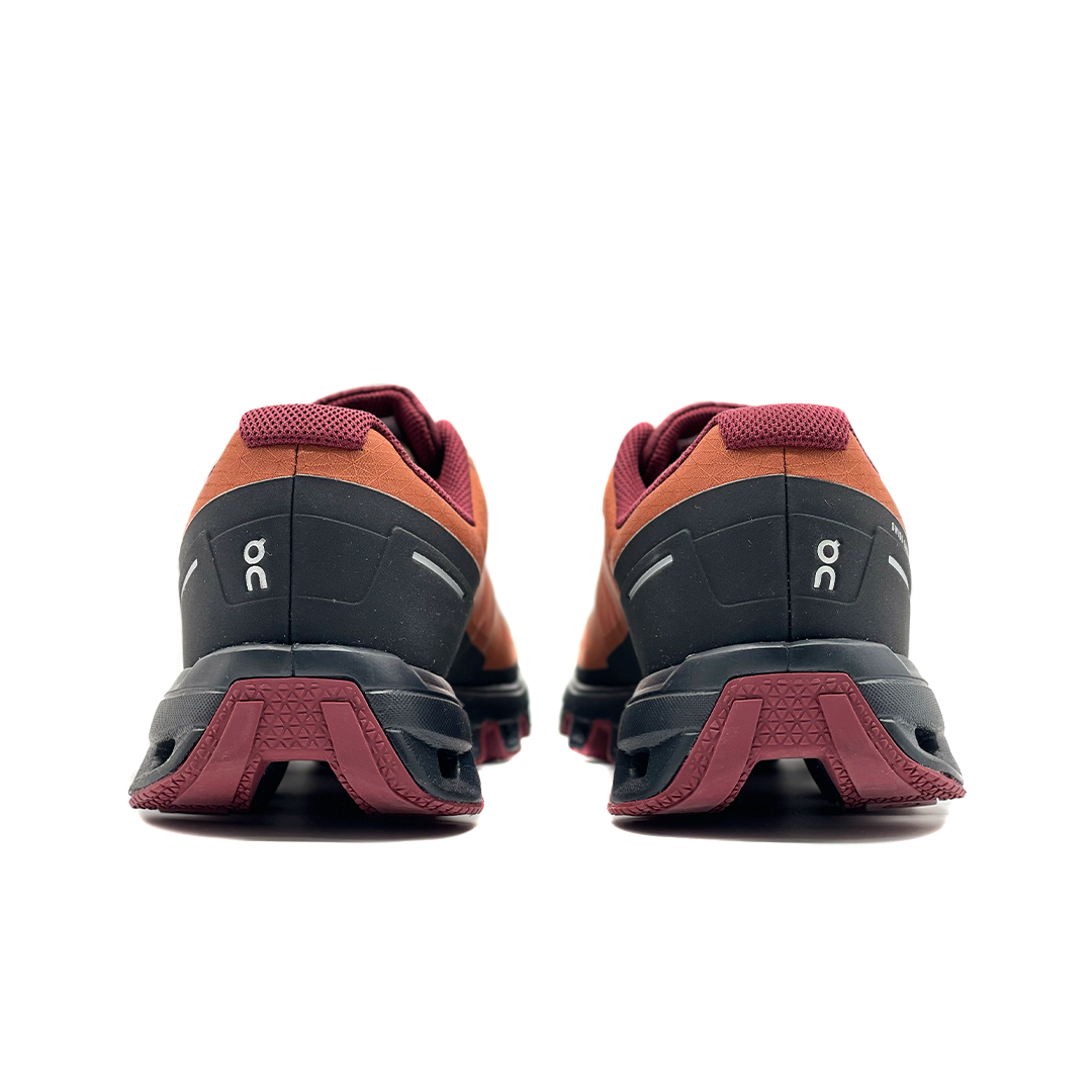 ON CLOUD VENTURE153W - MUJER