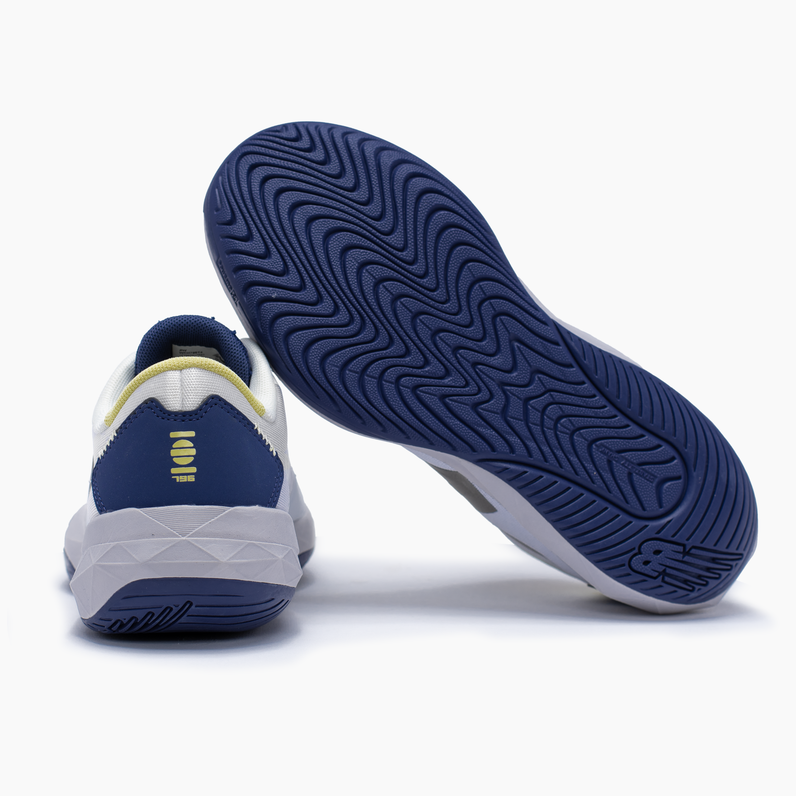 NEW BALANCE WCH796T4 - MUJER