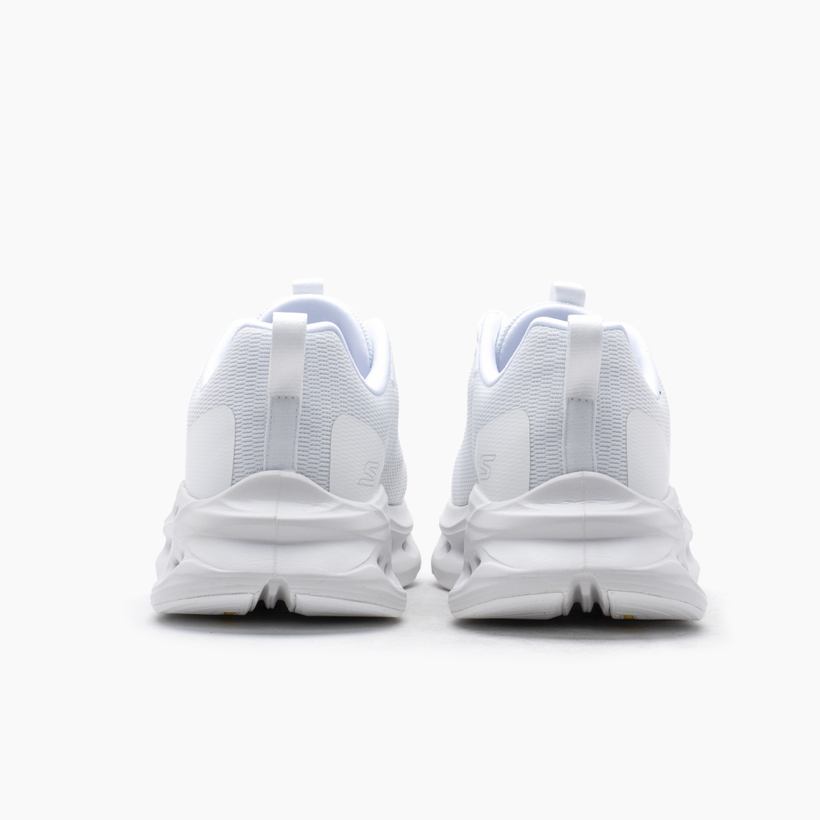 Skechers Max Cushioning Glide-Step - Mujer