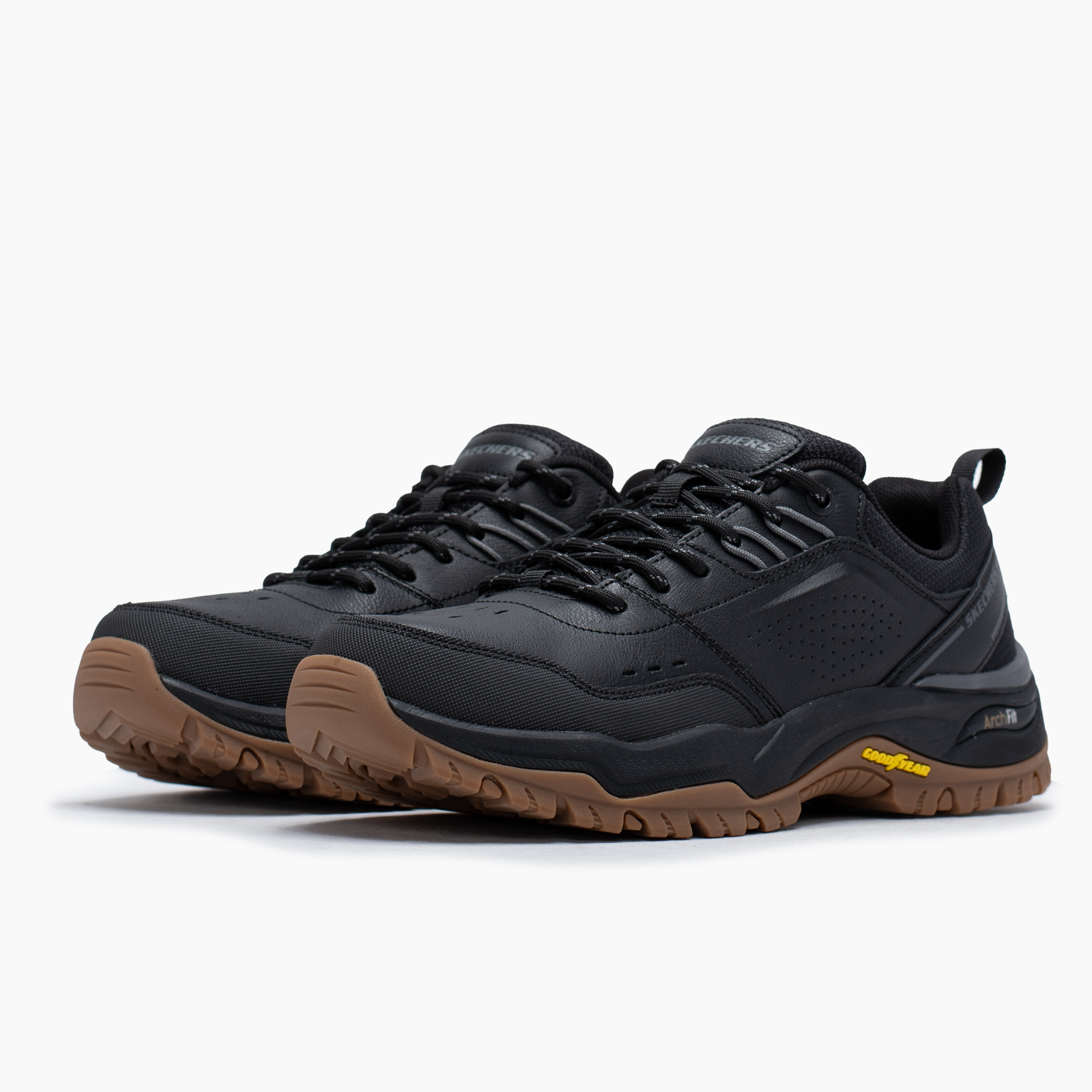 Skechers negro para hombre senderismo