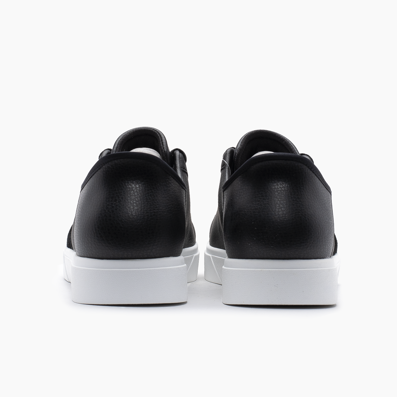Skechers negro para hombre casual