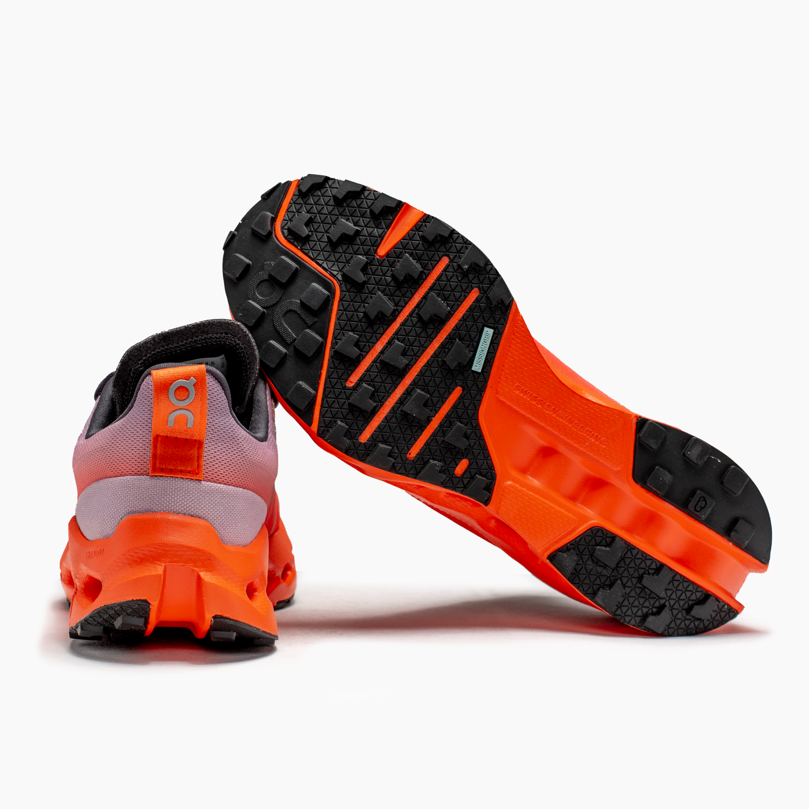 On Cloudsurfer Trail Waterproof - Mujer