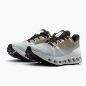 On Cloudsurfer Trail Waterproof - Mujer