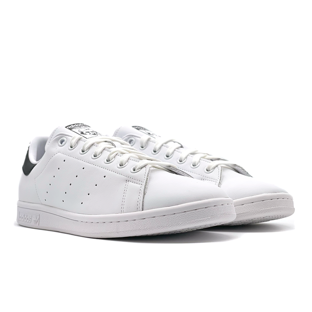 ADIDAS-EE5818-2.png