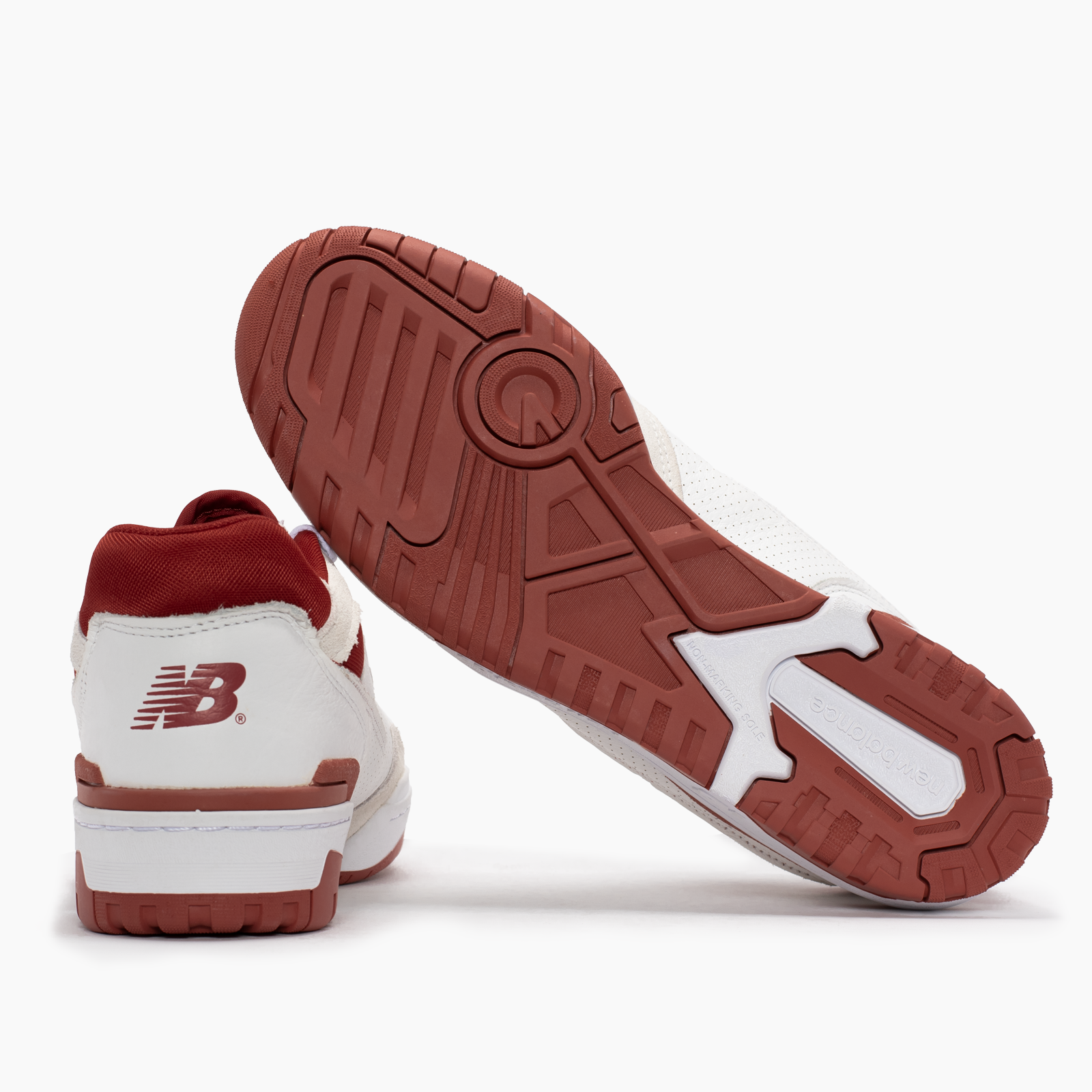 NEW BALANCE BB550STF - HOMBRE