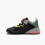 NIKE LEBRON 18 DJ3761005 - NIÑA