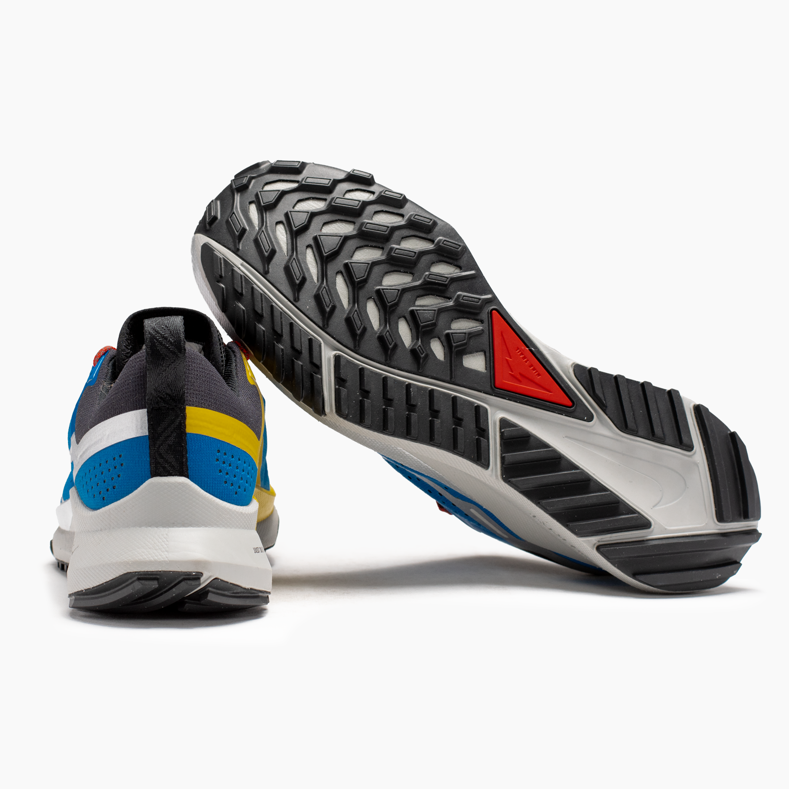 NIKE PEGASUS TRAIL DJ6159401 - MUJER