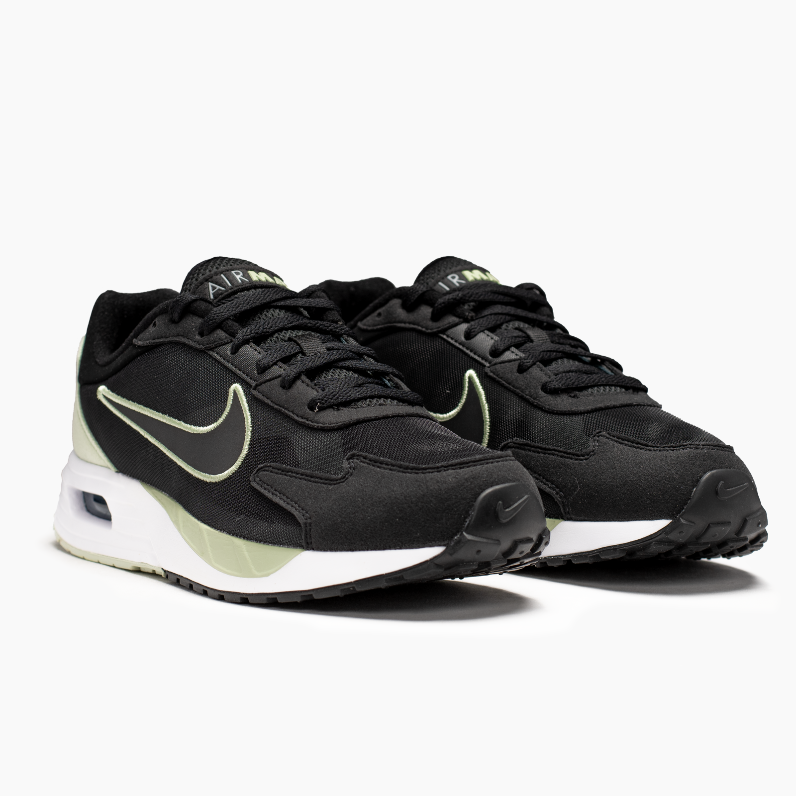 NIKE AIR MAX SOLO DX3666005 - HOMBRE