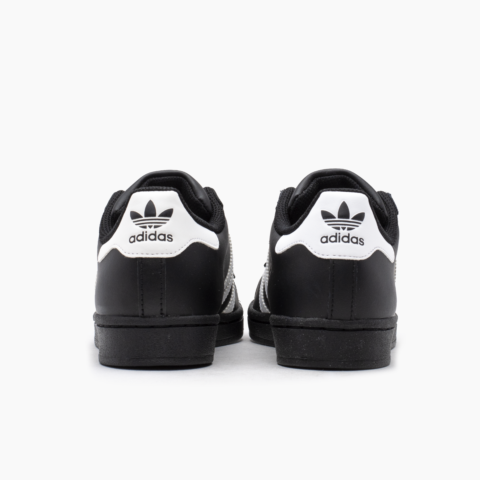 Adidas negro para hombre casual