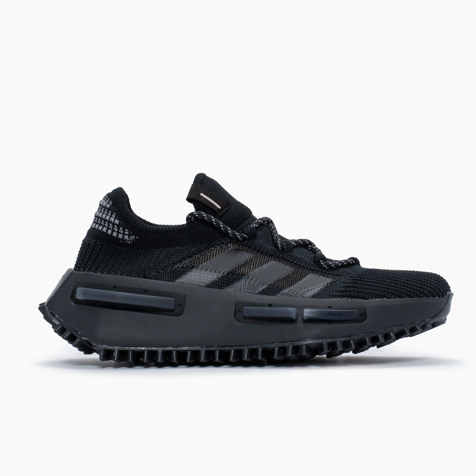 FZ6381-1_070e236b-7ed6-44ff-bf0b-22c408fc07cb.png