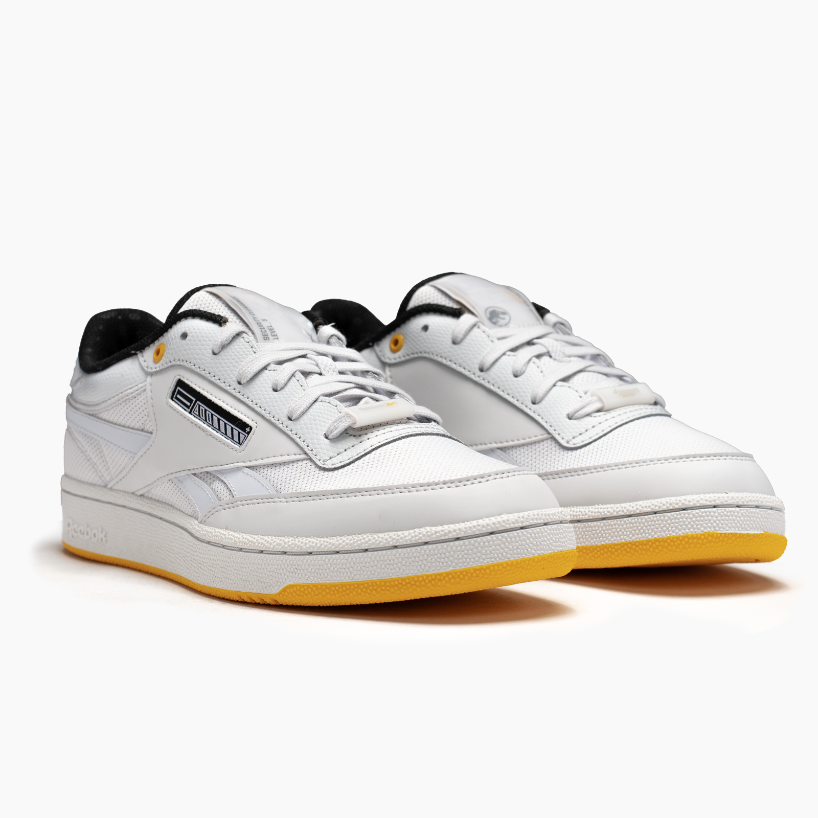 REEBOK CLUB C X JURASSIC WORLD HQ6205 - HOMBRE