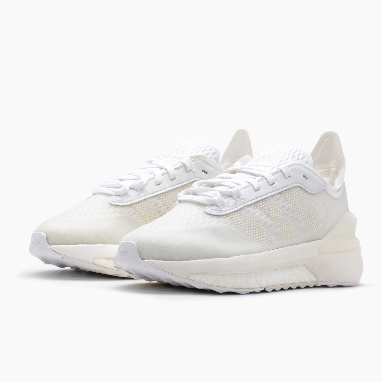 Adidas Avryn - Unisex