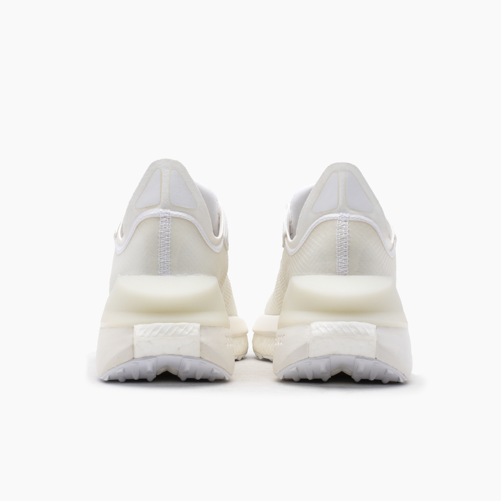 Adidas Avryn - Unisex