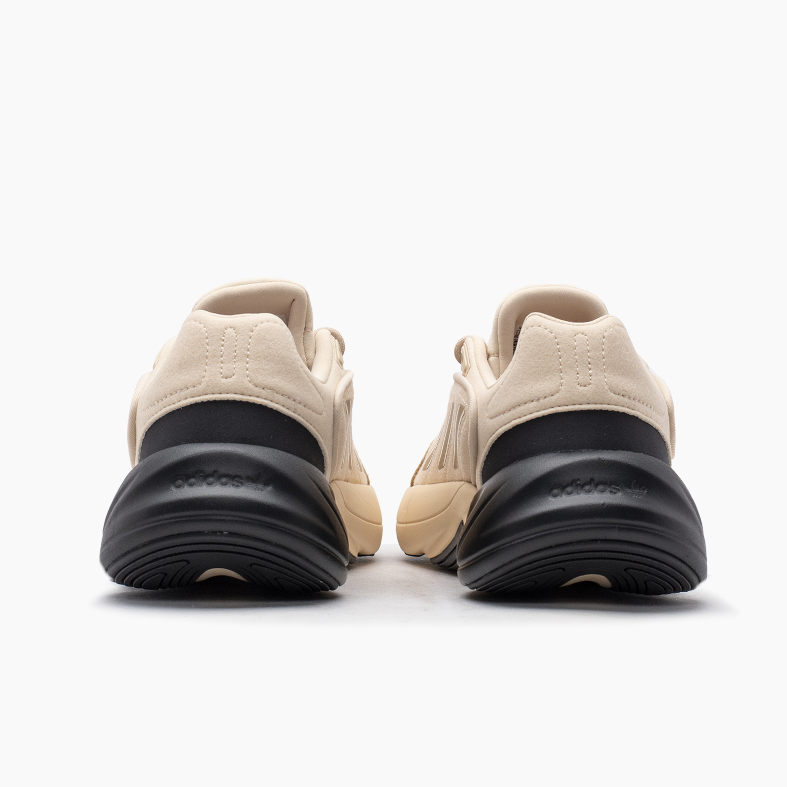 Adidas Ozelia - Unisex