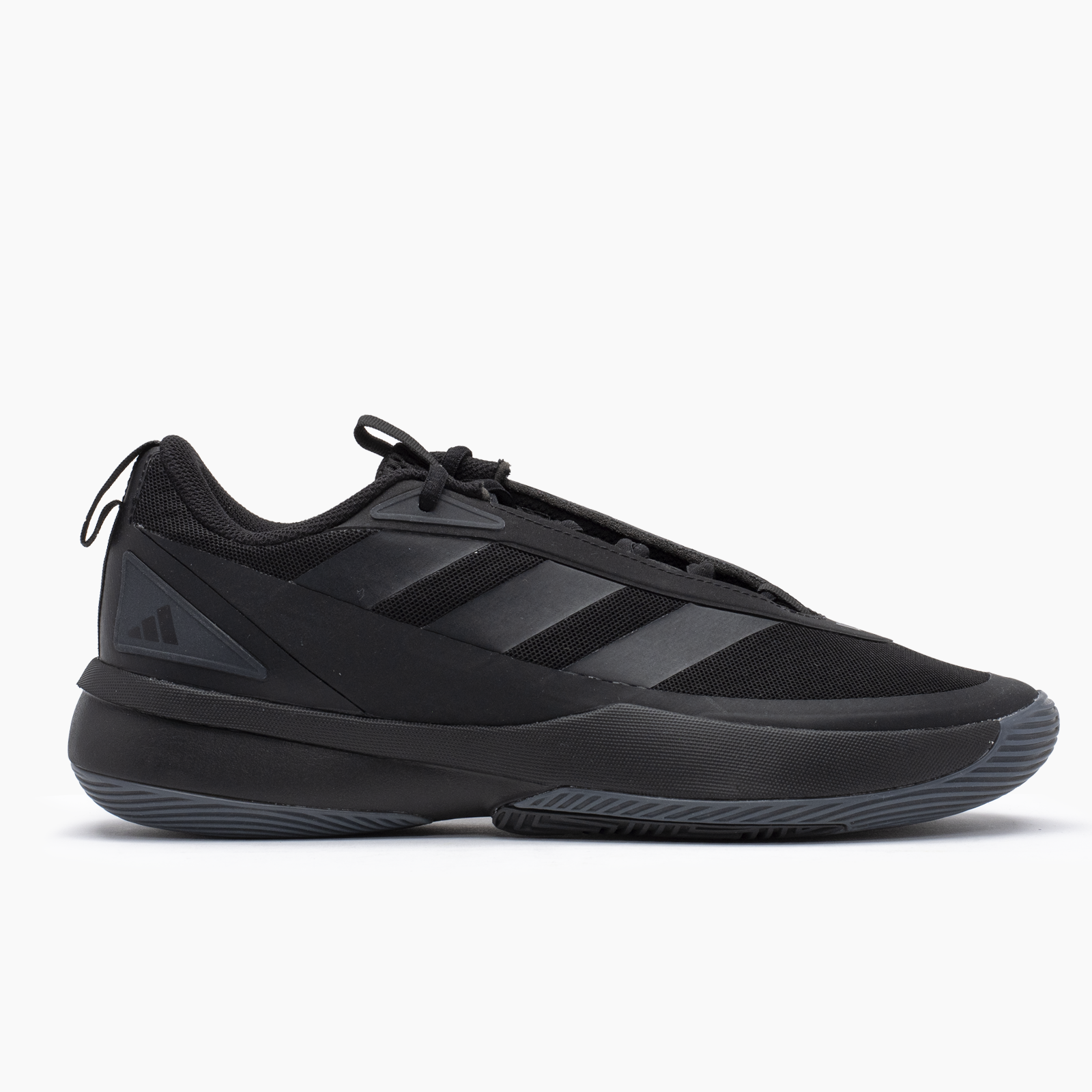 Adidas negro para hombre baloncesto 
