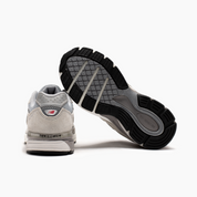 NEW BALANCE KJ990GLP - NIÑO
