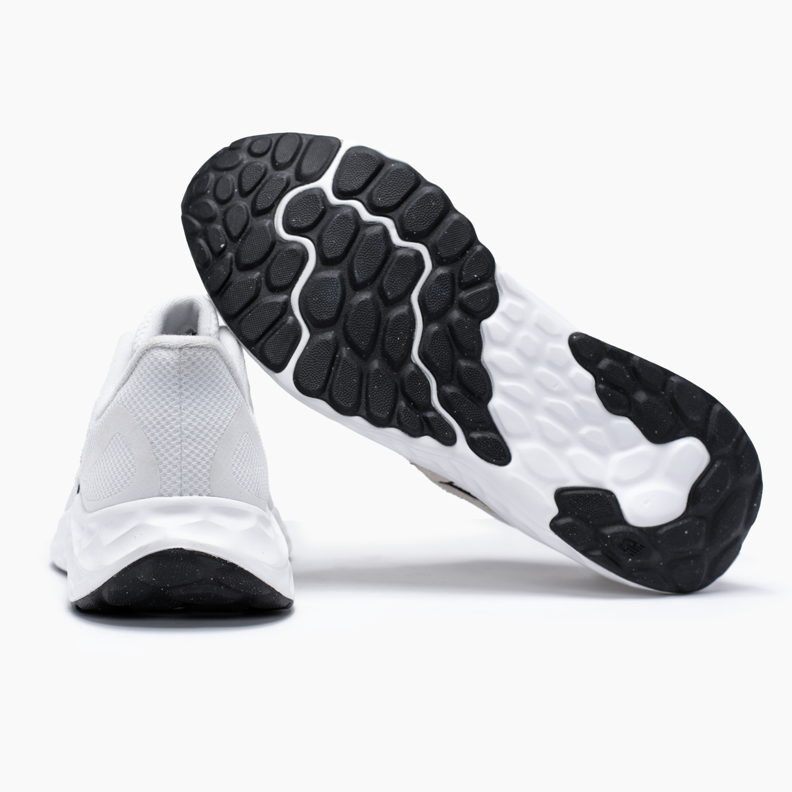 NEW BALANCE MARISAV4 - HOMBRE