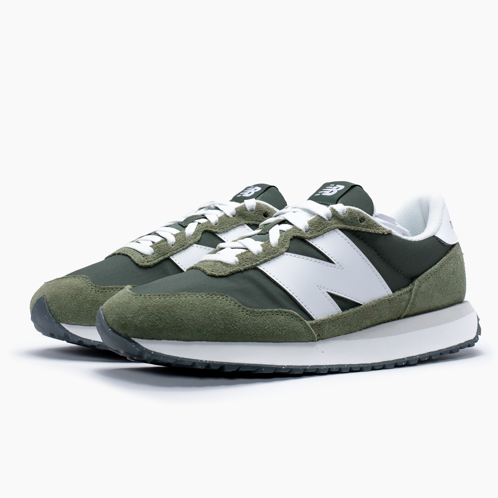 New Balance para hombre verde casual