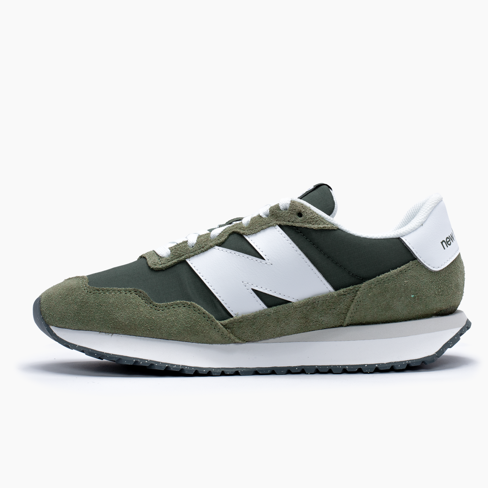 New Balance para hombre verde casual