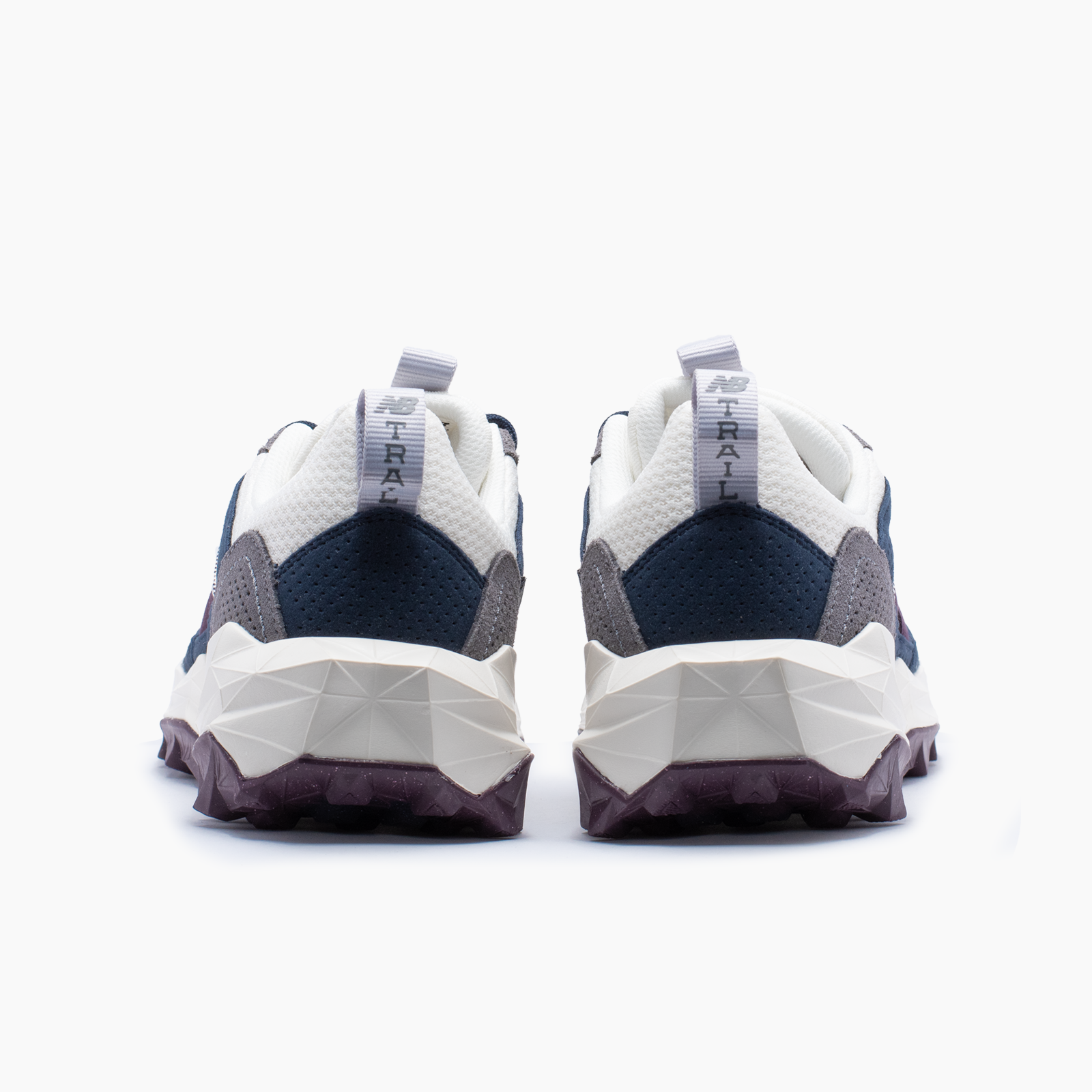 New Balance para hombre marfil claro trail 