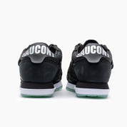 Saucony para mujer negro casual