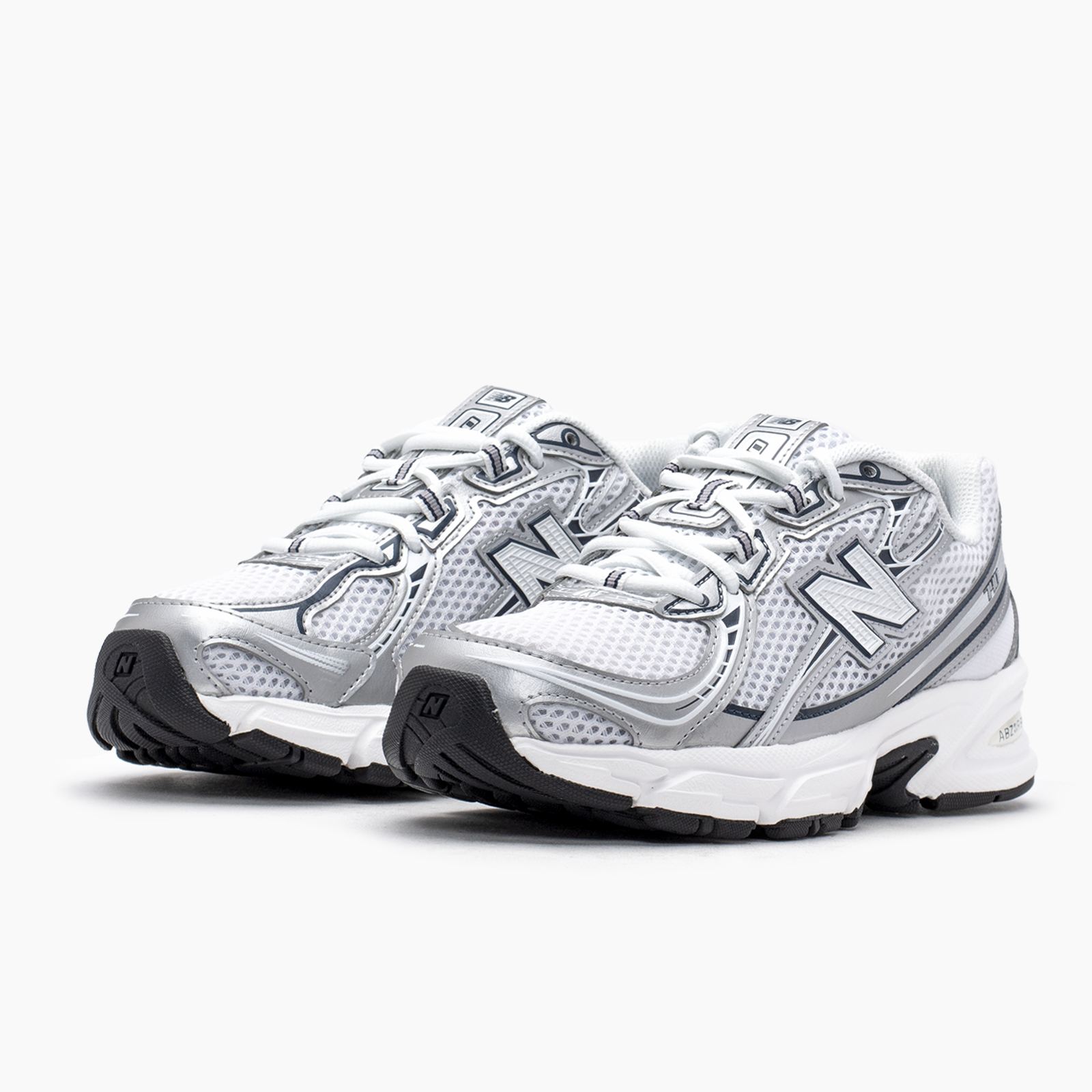 New Balance 740 - Unisex