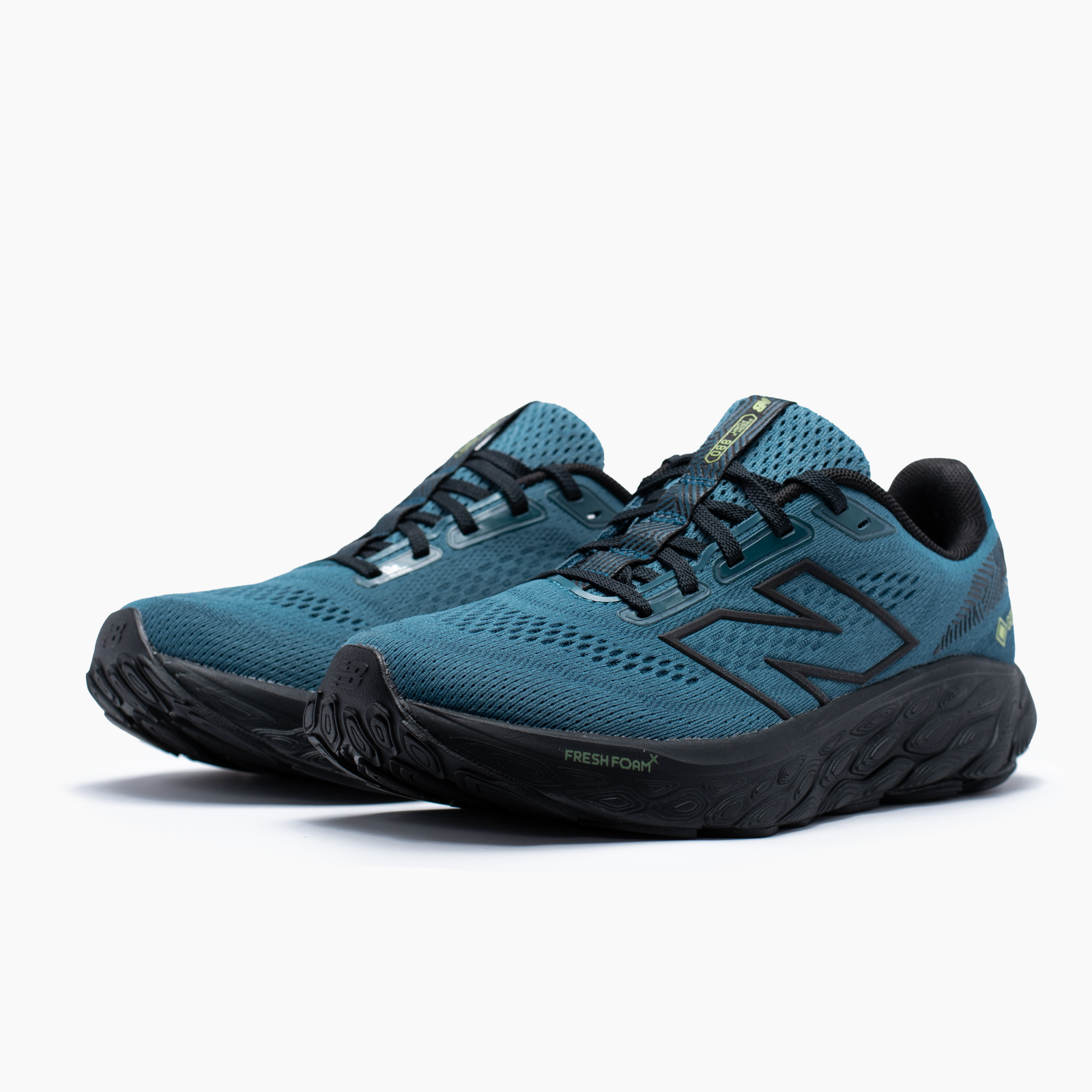 New Balance Fresh Foam X 880v 14 GORE-TEX - Mujer