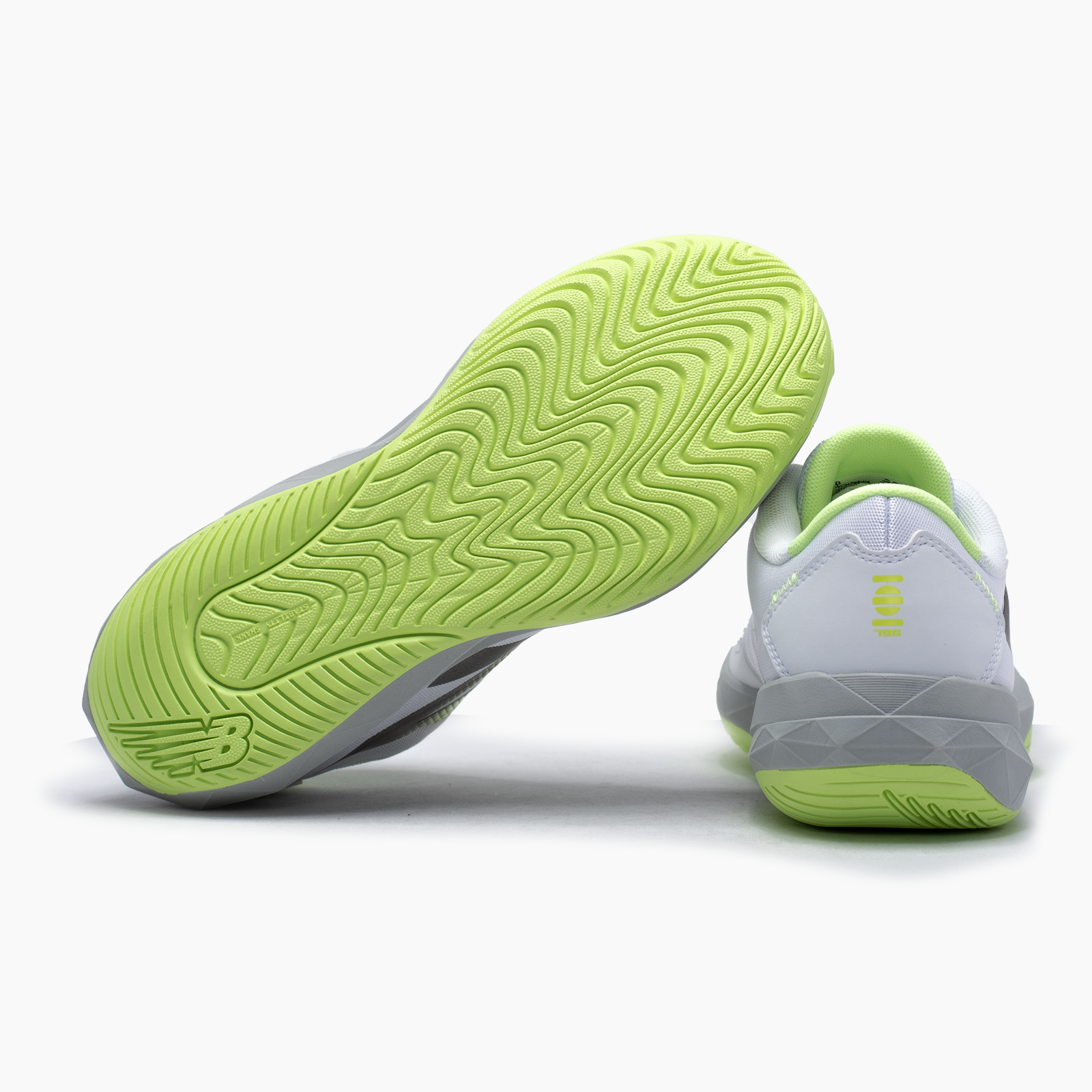 New Balance FuelCell 796v4 - Mujer