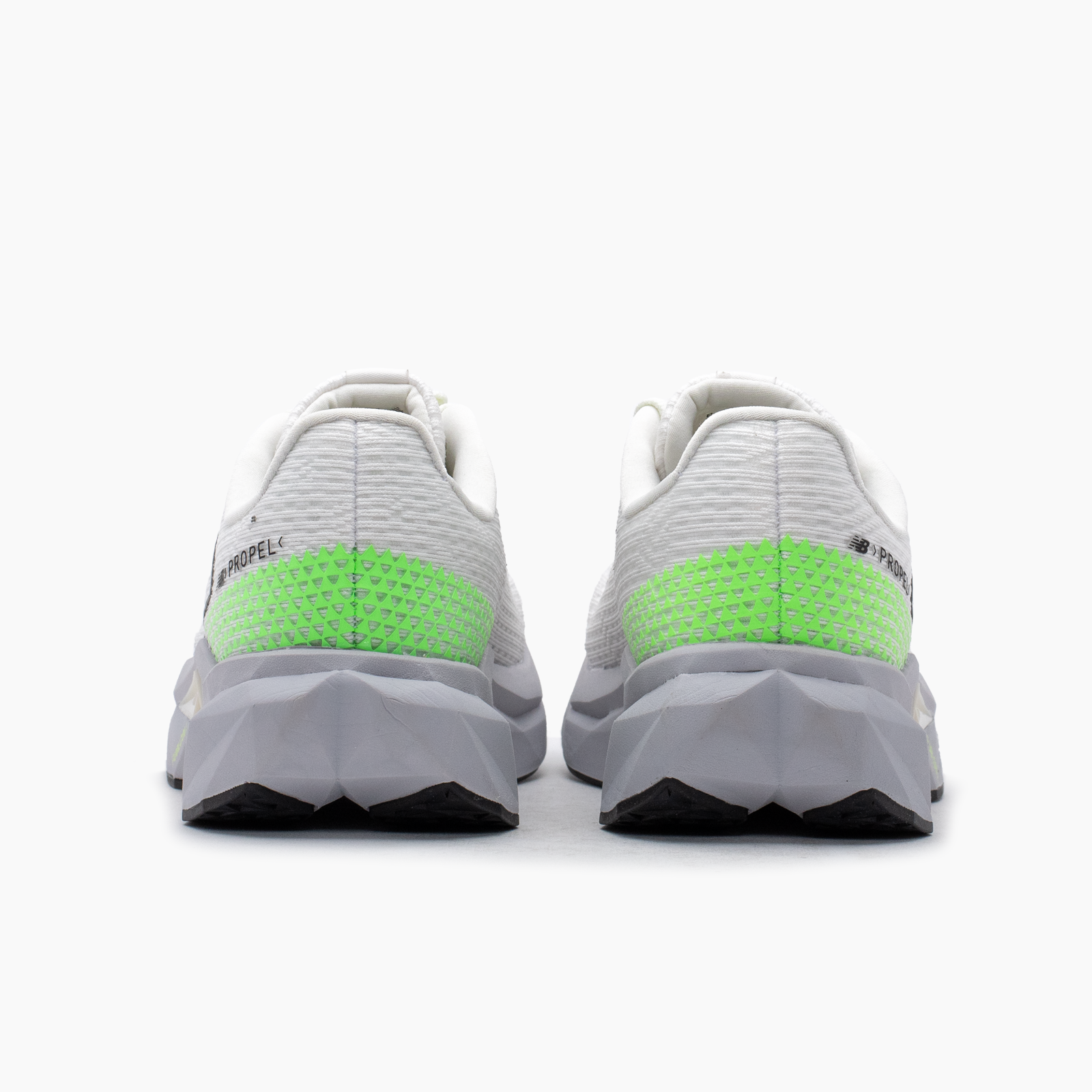New Balance FuelCell Propel v5 - Mujer